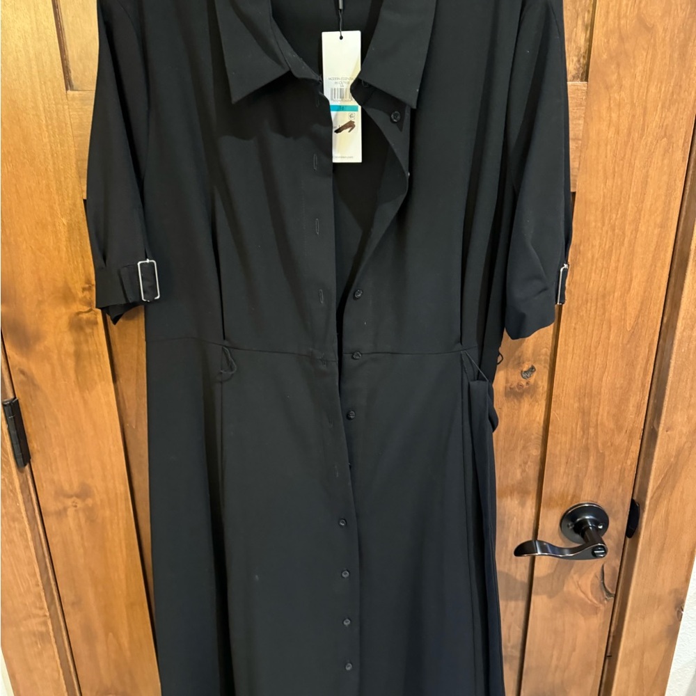 Button down dress - Picture 1 of 3